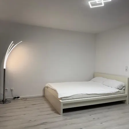 Modernes Nahe Arena & Mercedes Museum 아파트